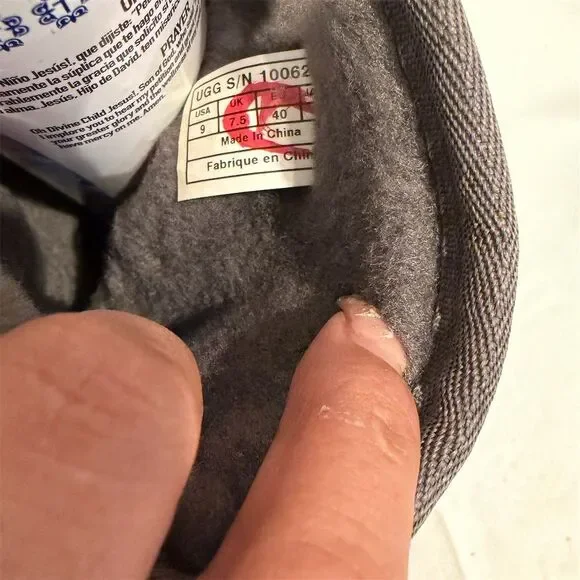 UGG Women's I Heart Rock 'n Roll Gray Polka Dot Booties Size 9 - Picture 2 of 9